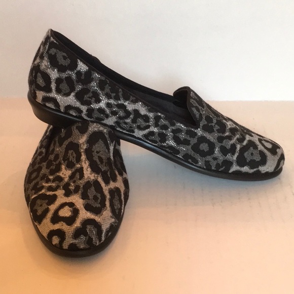 aerosoles betunia leopard